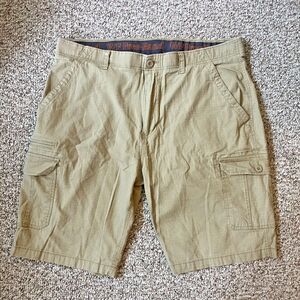 WearFirst Mens Cargo Shorts Size 40 Khaki Tan WF Free-Band Mesh Pockets Hiking